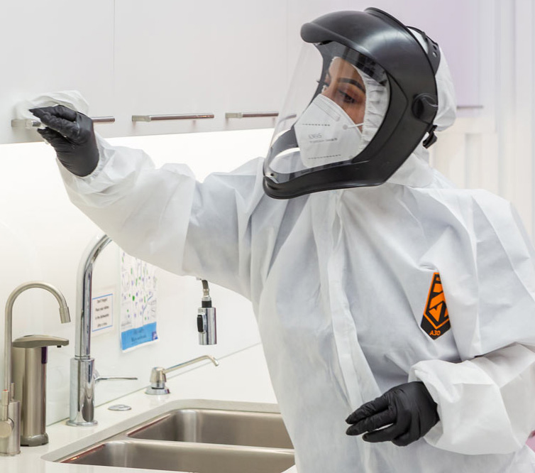 Cleanroom Cleaning Services