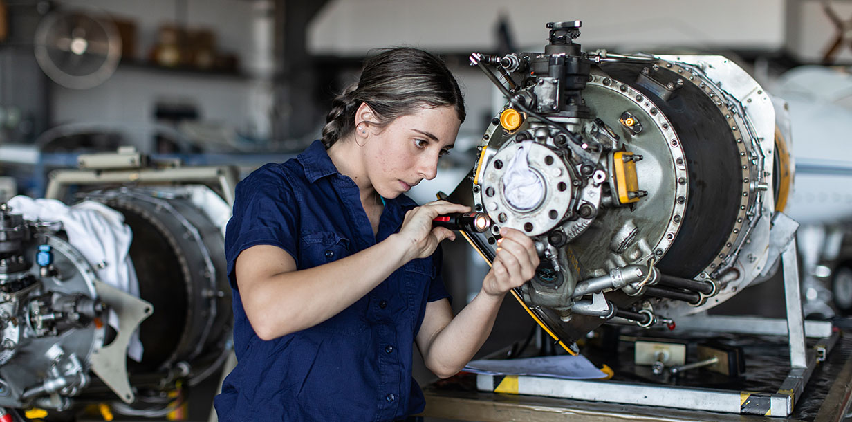 Aerospace Facilities Dust Cleaning