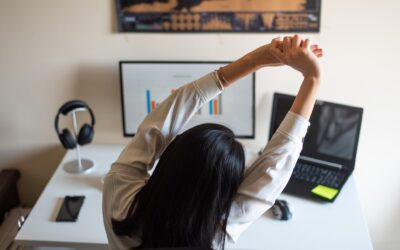 9 Tips to Staying Healthy Working Outside the Office